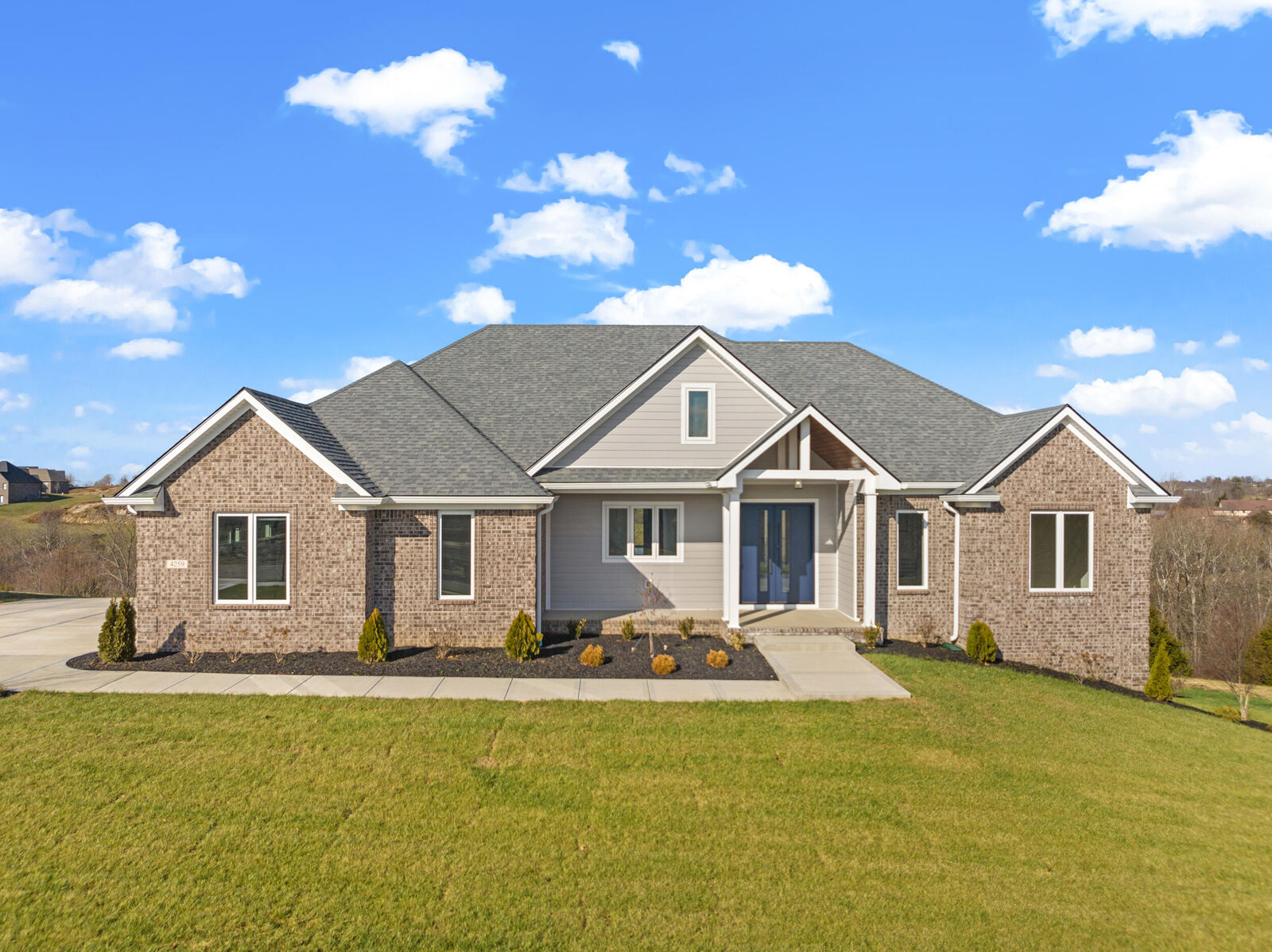 Property Photo: 4259 Equestrian Way KY 40475