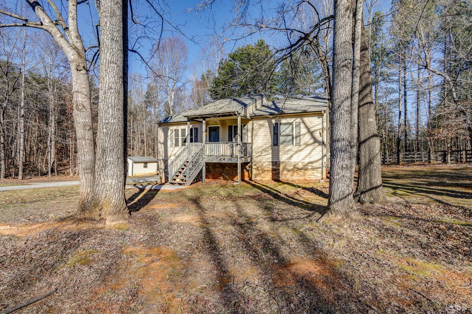 Property Photo:  2120 Eagle Point Road  VA 24104 