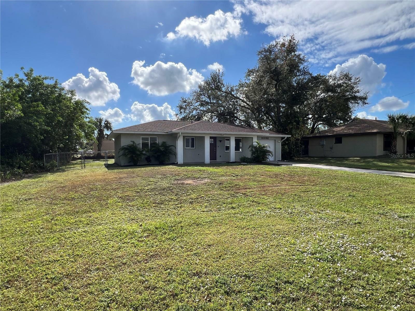 Property Photo:  21053 Baffin Avenue  FL 33954 