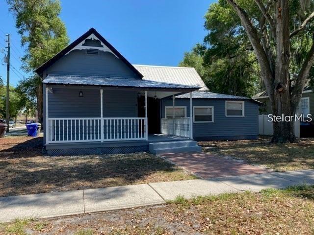 Property Photo: 21 N Beaumont Avenue B FL 34741