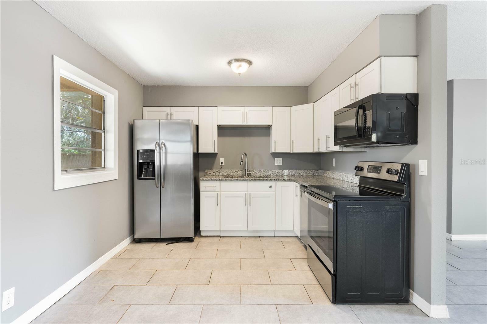 Property Photo: 540 Fern Avenue FL 32778