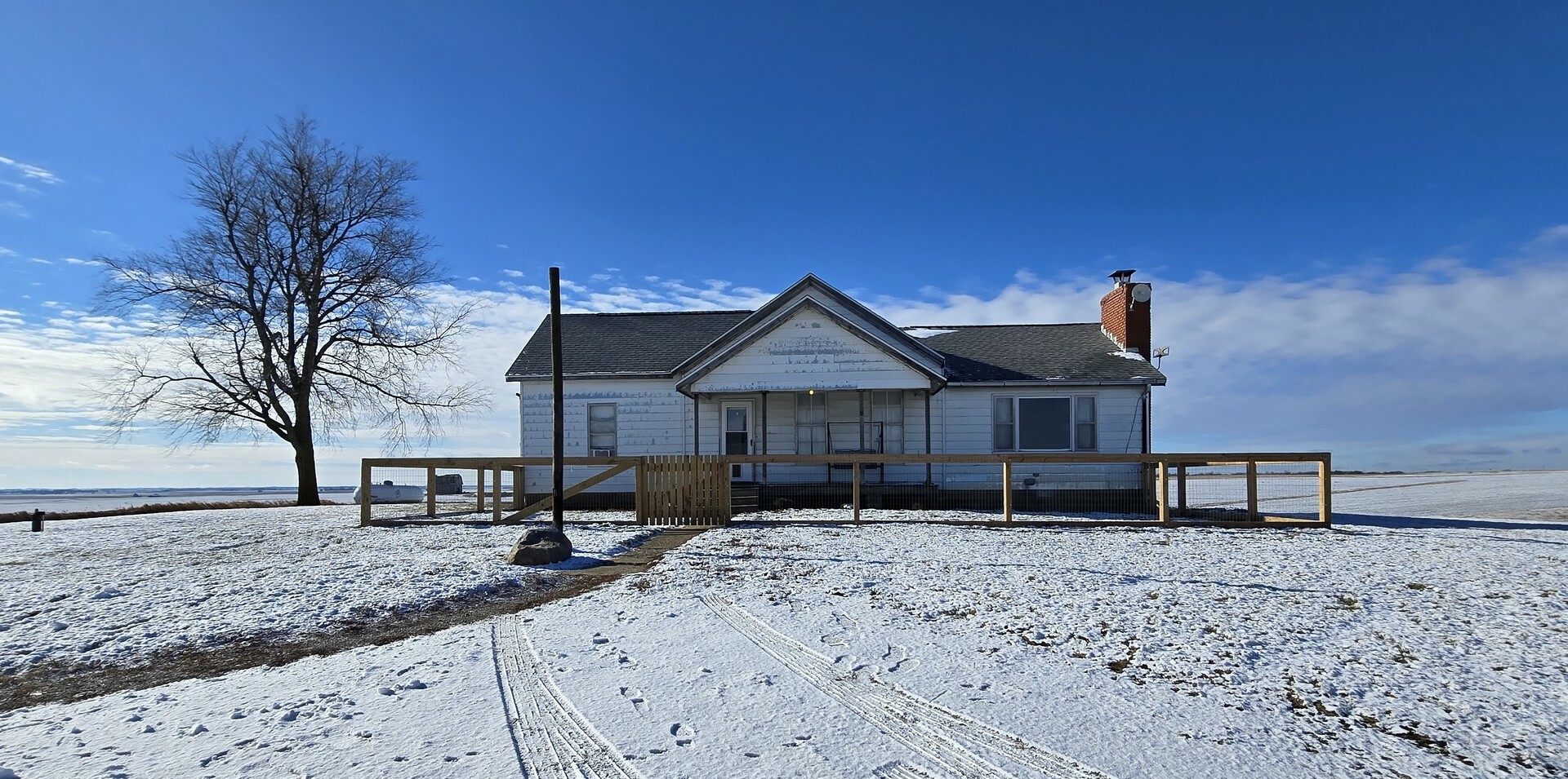 Property Photo:  1243 E 1675 North Road  IL 61732 