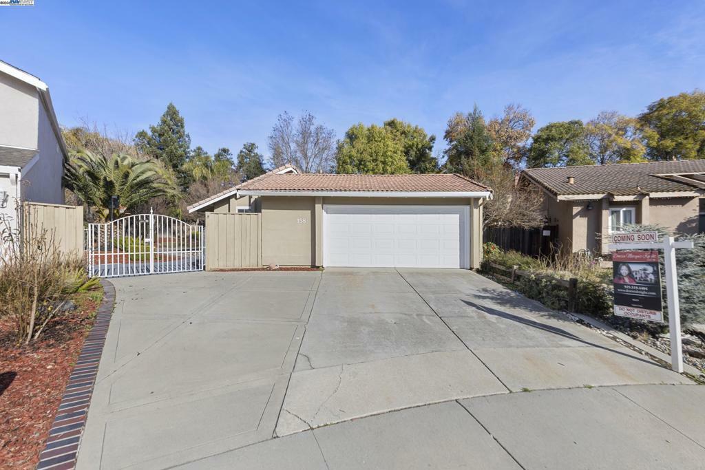 Property Photo:  158 Southsun Ct  CA 95138 