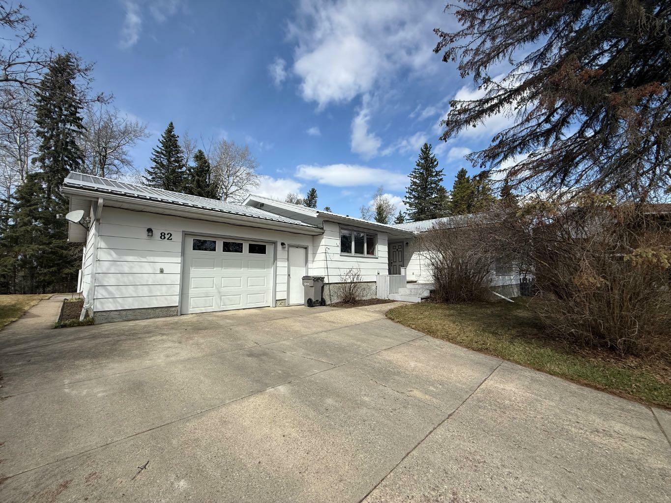Property Photo: 82 Feero Drive AB T7S 1R5
