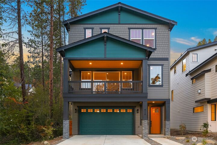 Property Photo: 410 6th Street 5 WA 98922