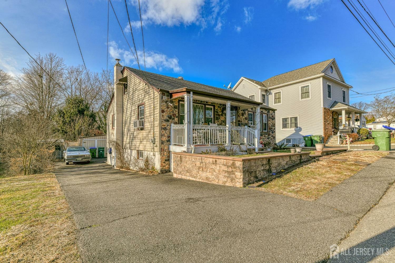 Property Photo:  108 Park Way  NJ 08817 