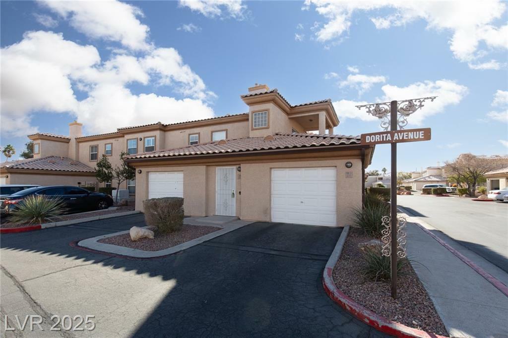 6701 Dorita Avenue 201  Las Vegas NV 89108 photo