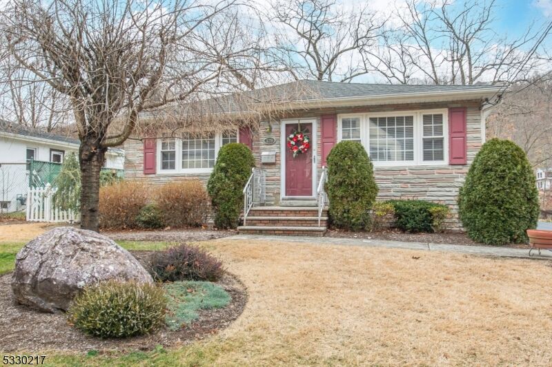 Property Photo:  129 Skyline Lake Dr  NJ 07456 