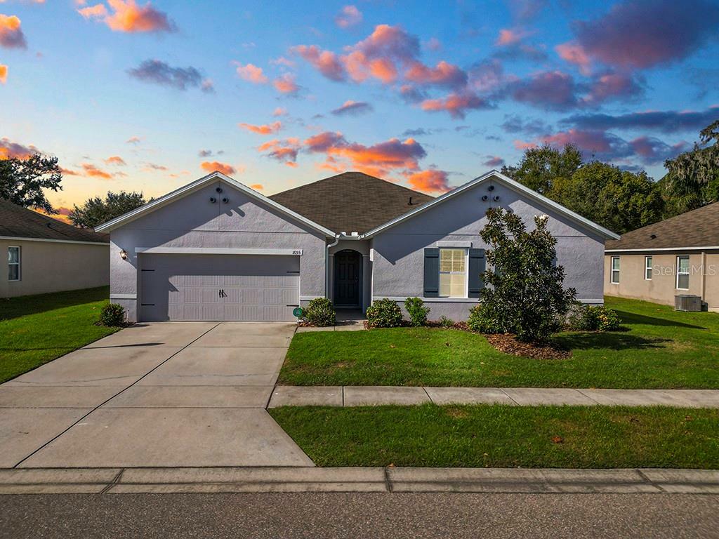 Property Photo:  1655 Laurel Oaks Drive  FL 33830 