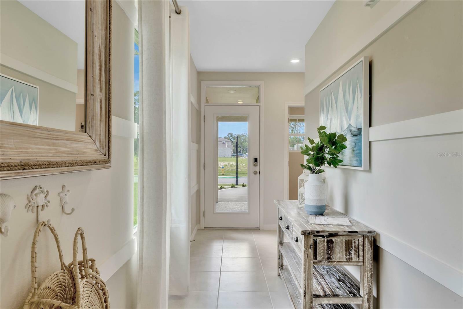Property Photo: 308 Pelham Park Drive FL 32720