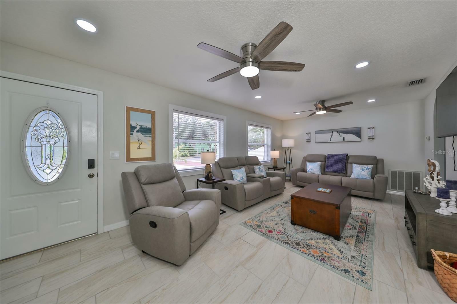 Property Photo:  4415 60th Street Court W  FL 34210 