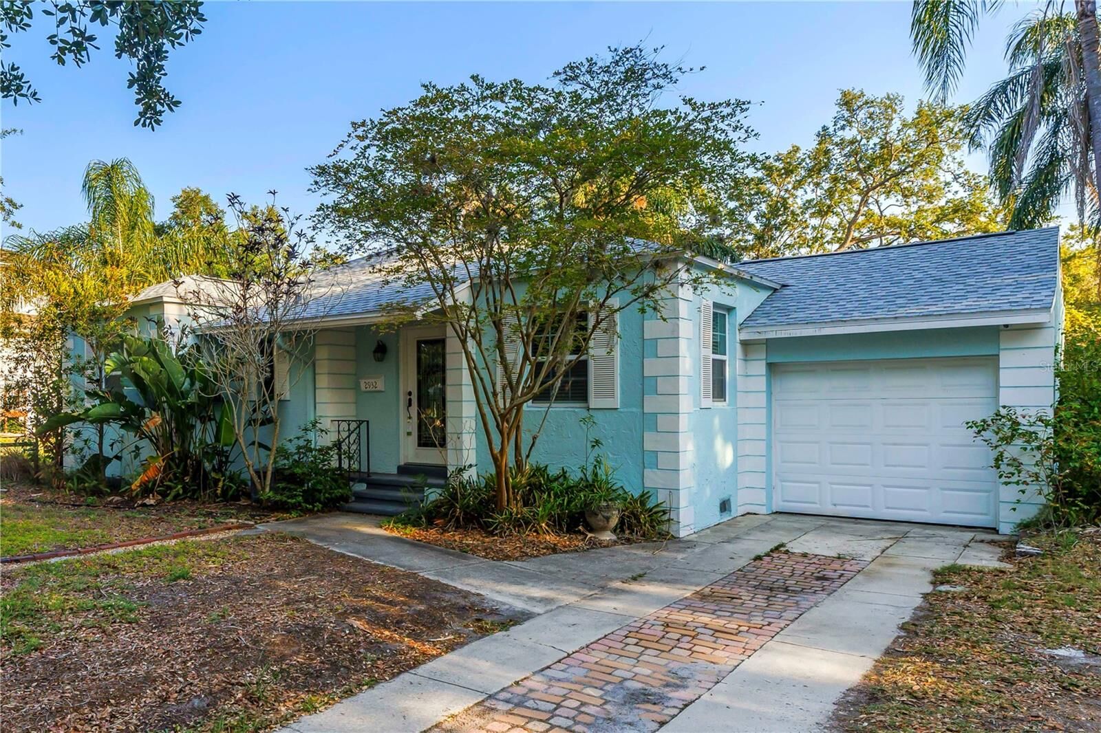 Property Photo:  2932 W Alline Avenue  FL 33611 