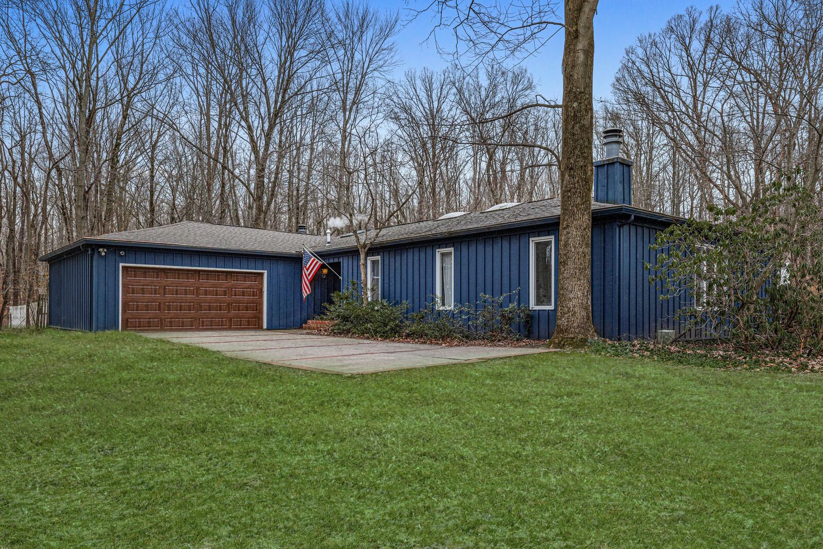 Property Photo: 7444 Youngren Road MI 49115