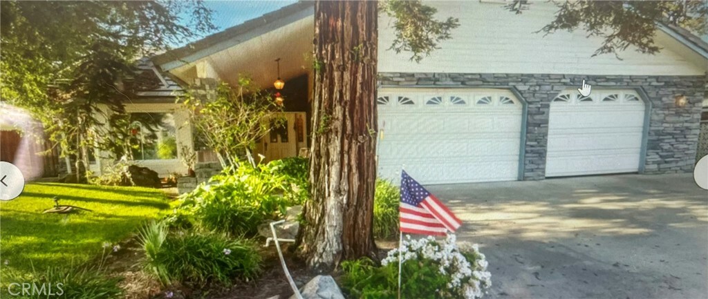 Property Photo:  126 W Dickens Avenue  CA 93274 