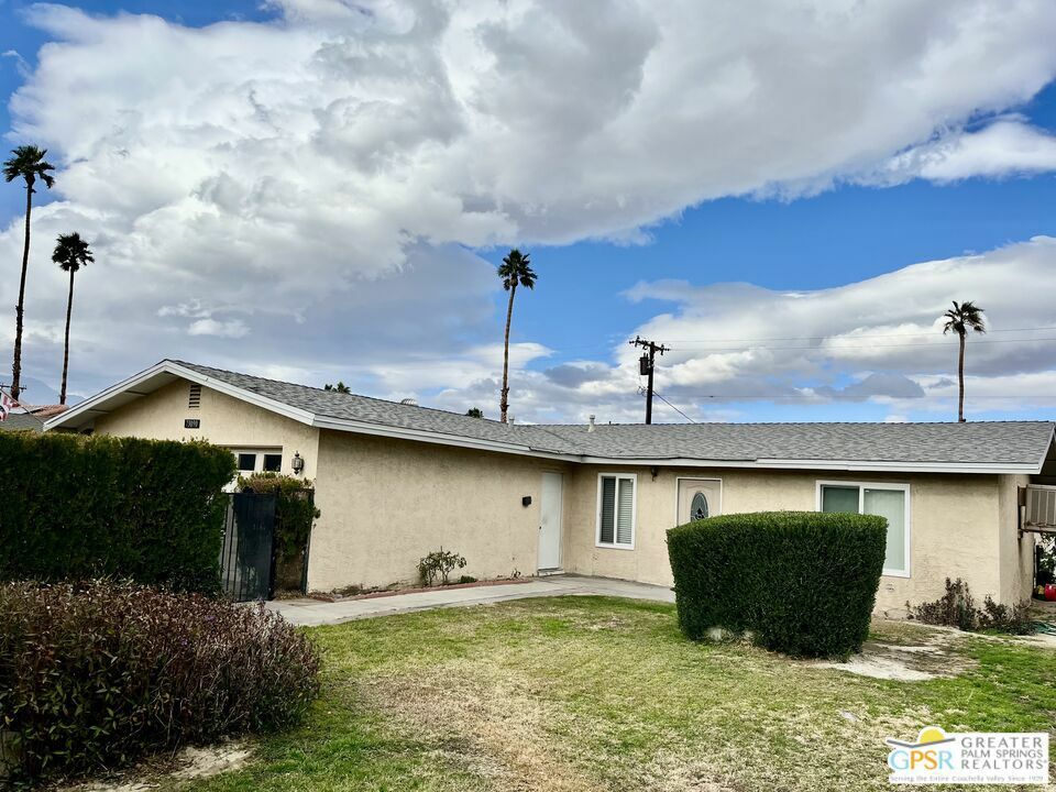 Property Photo:  73090 San Nicholas Avenue  CA 92260 