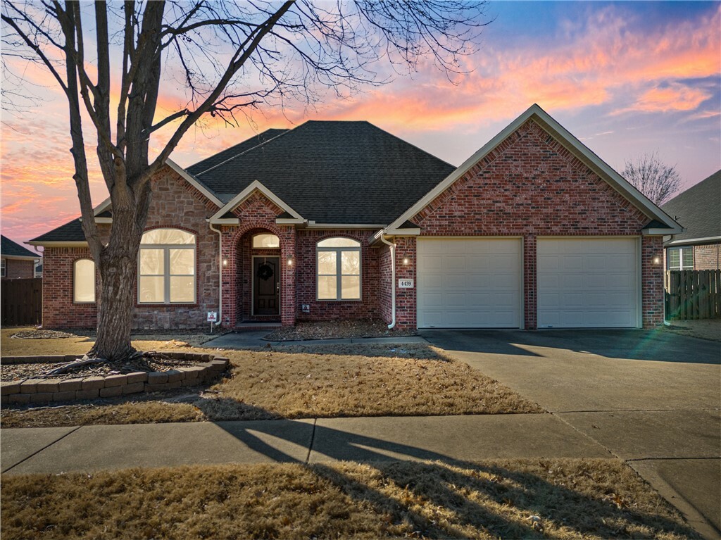 Property Photo:  4439 W Lofty Wood Drive  AR 72704 