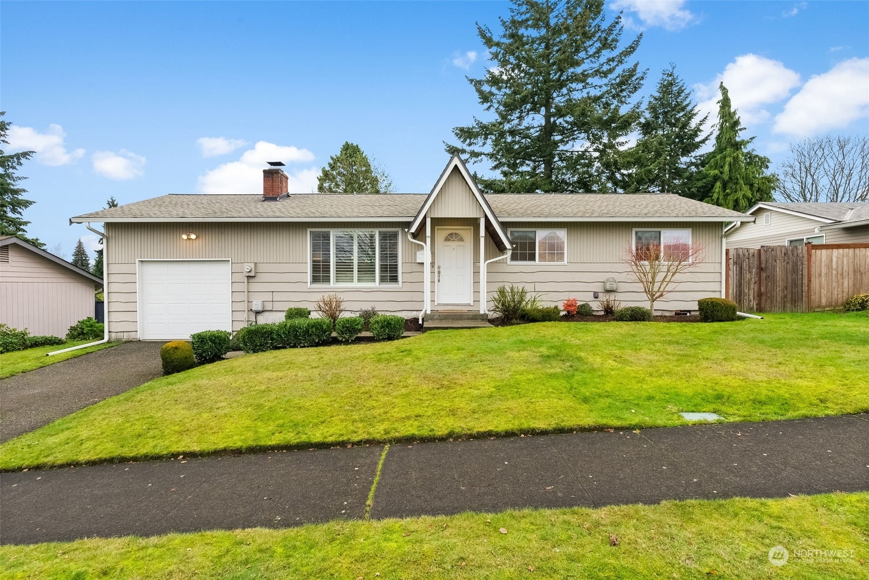 Property Photo:  5430 N Dahl Drive  WA 98406 