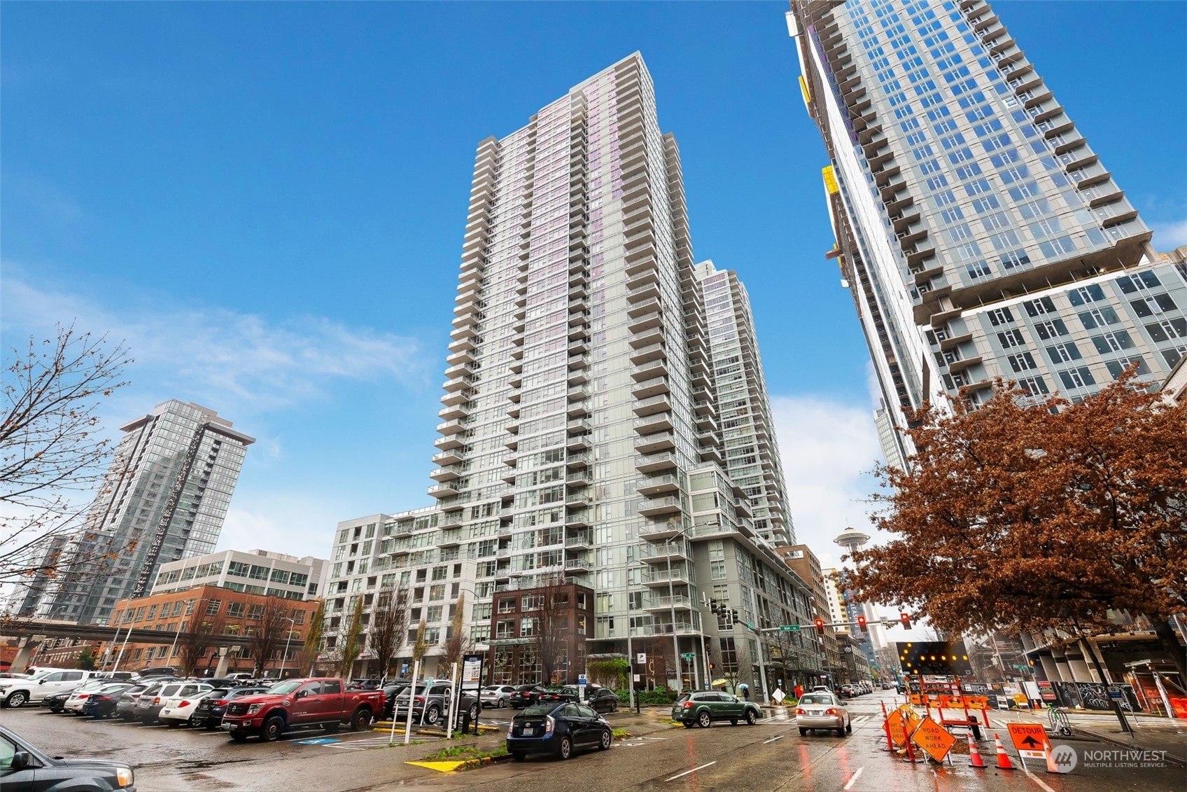 Property Photo:  588  Bell Street 310S  WA 98121 