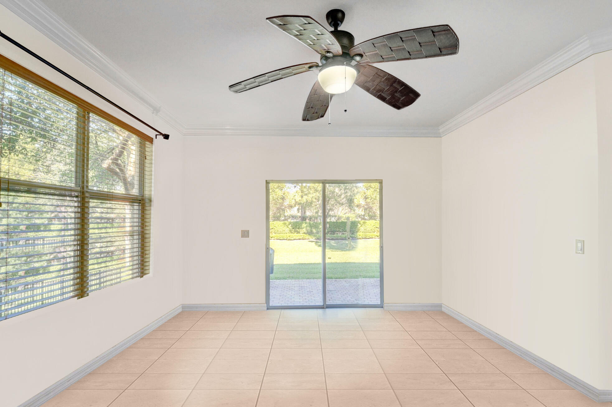 Property Photo:  6427 Azura Lake Road  FL 33463 