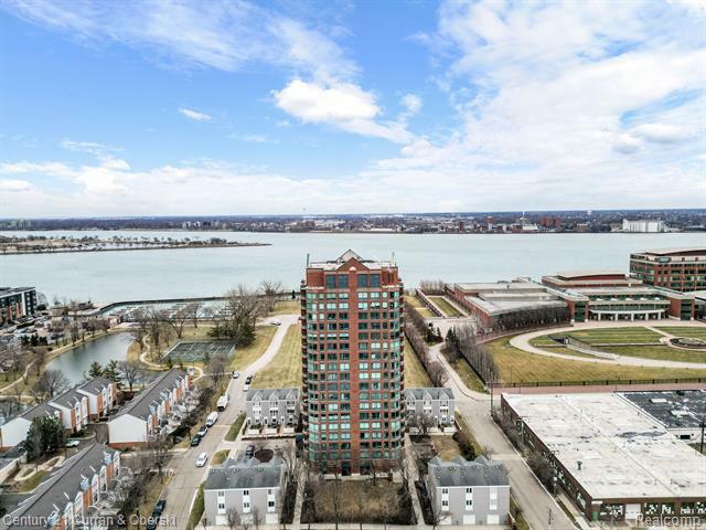 3320 Spinnaker Lane 10B  Detroit MI 48207 photo