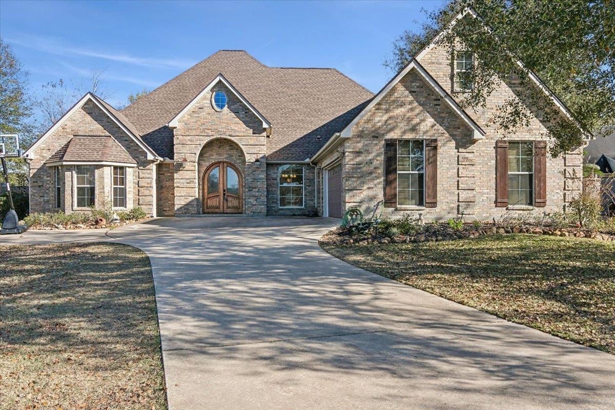 Property Photo:  7335 Hampton Court  TX 77657 