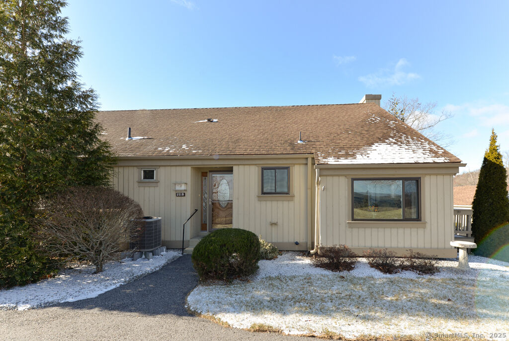 Property Photo:  221 Heritage Village B  CT 06488 