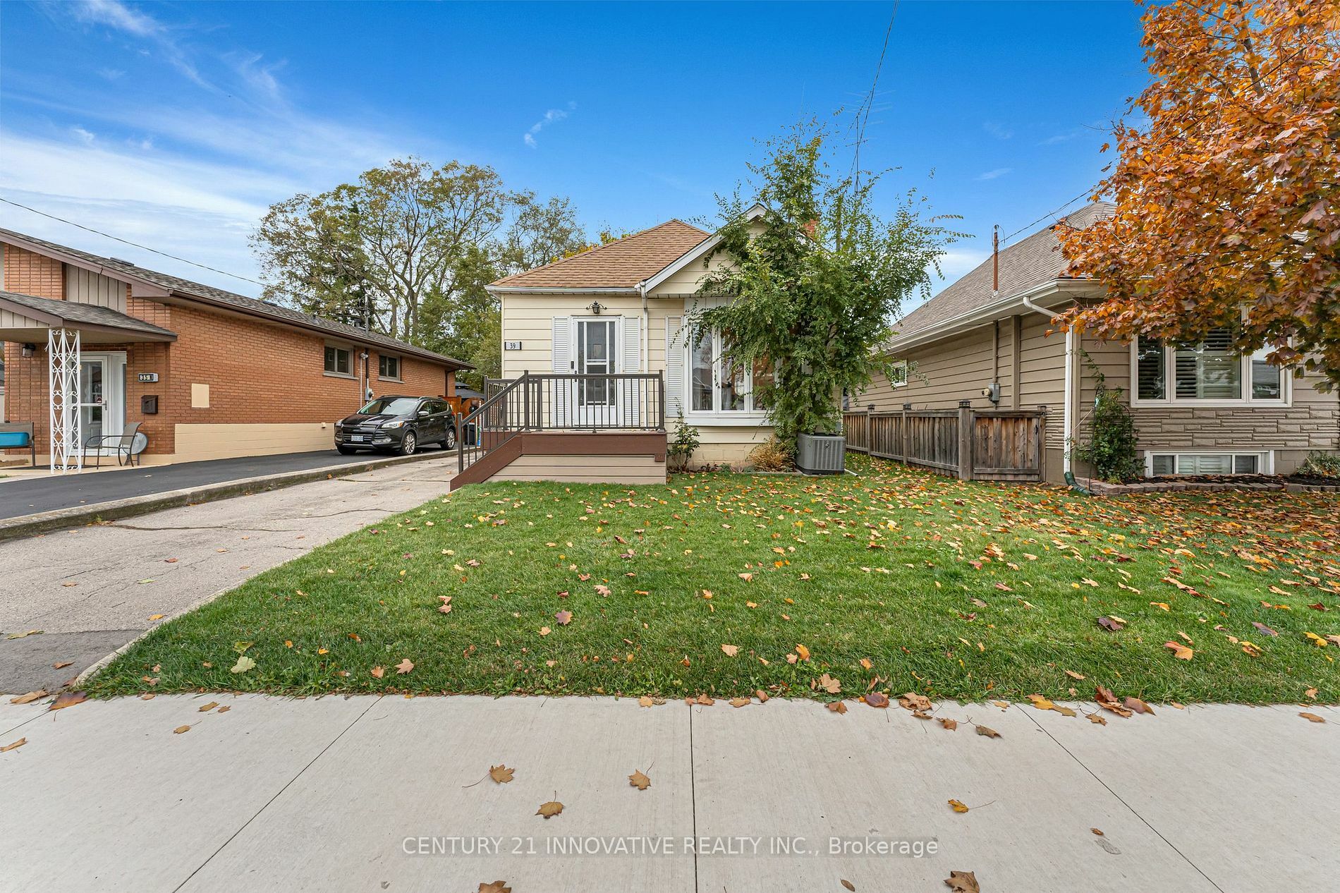 39 Delena Ave N  Hamilton ON L8H 6B5 photo