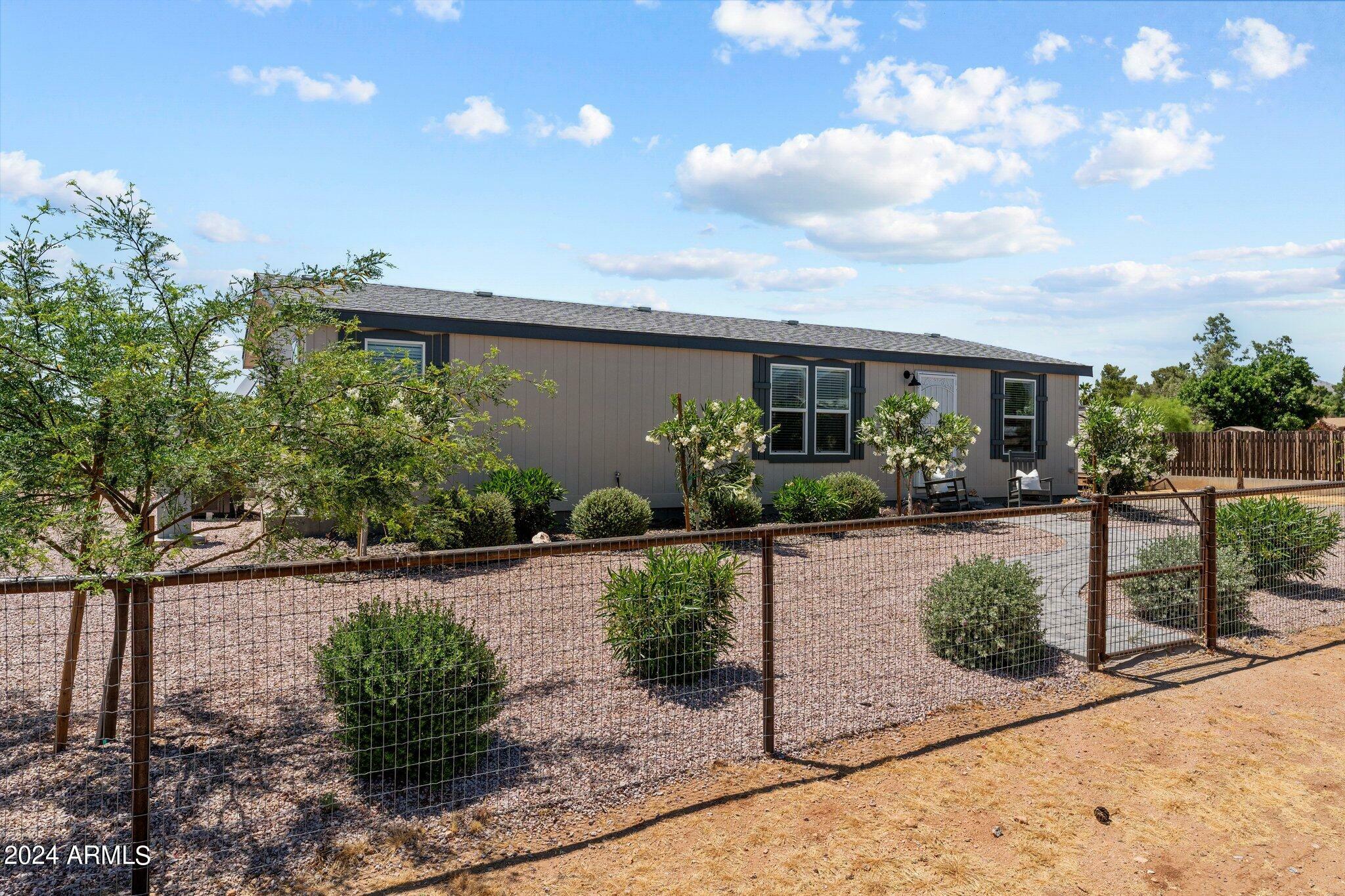 Property Photo:  26730 Hillward -- S  AZ 85332 