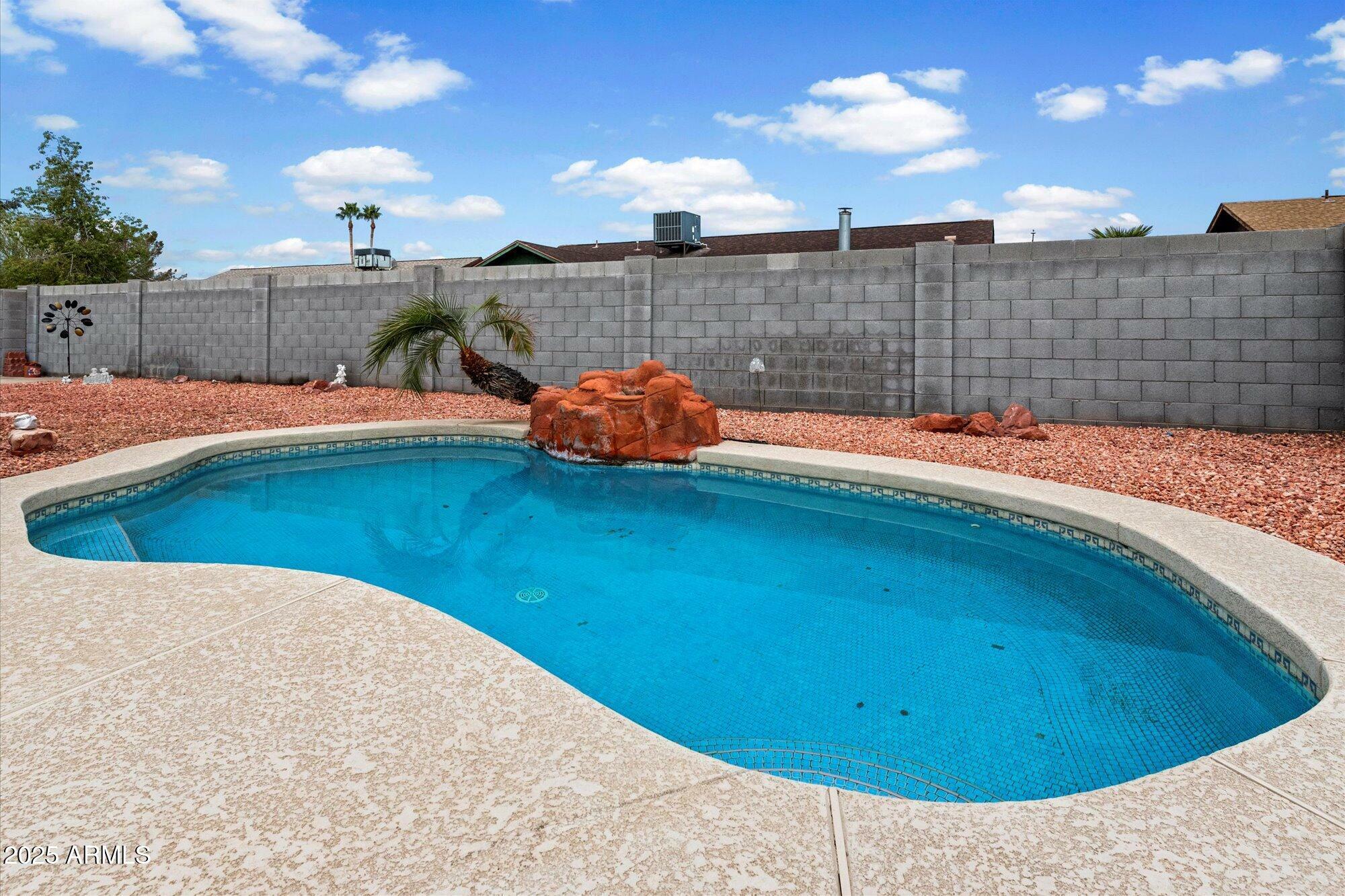 Property Photo:  6820 W Cameron Drive  AZ 85345 