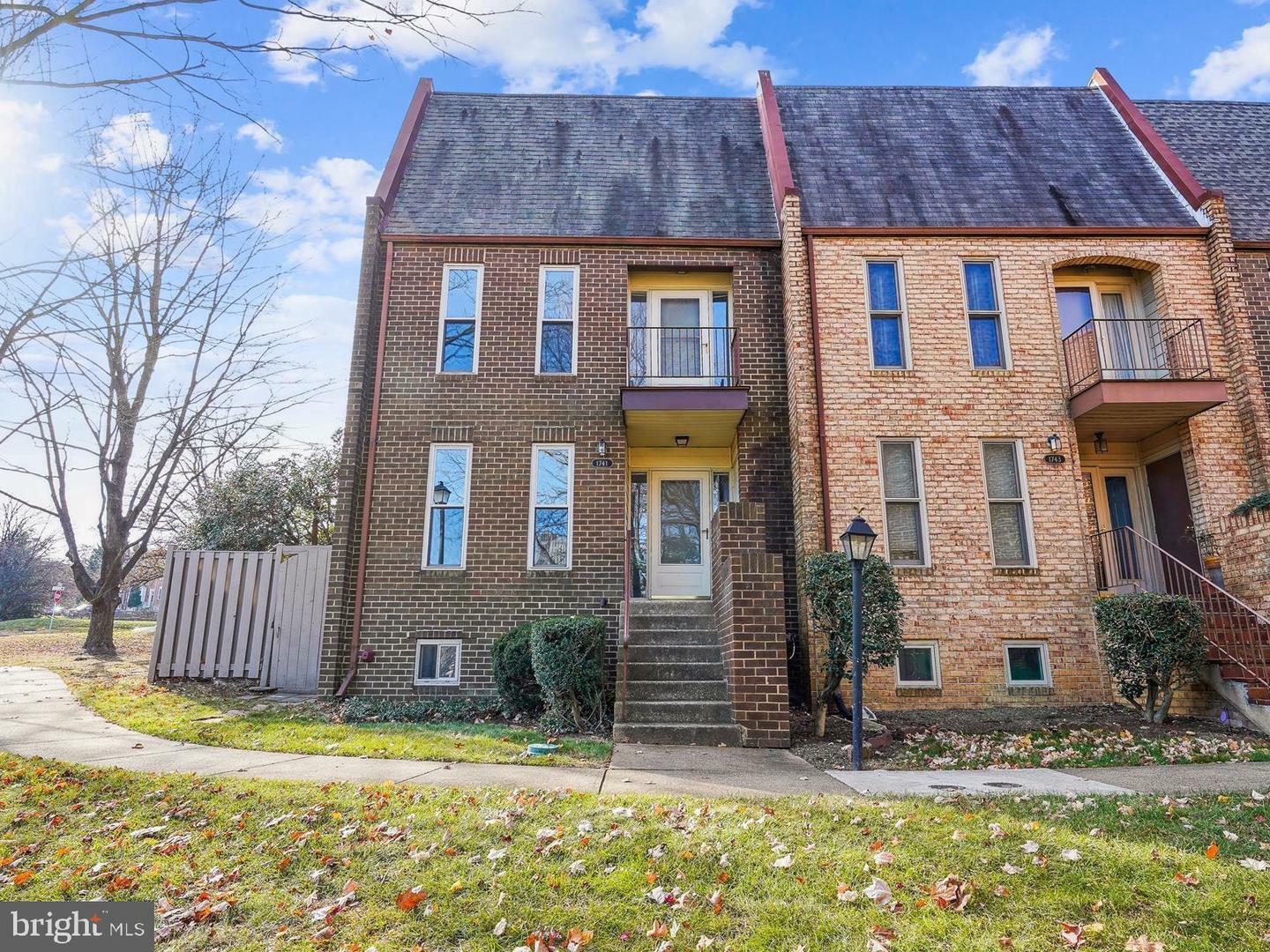 1741 Cy Court  Vienna VA 22182 photo