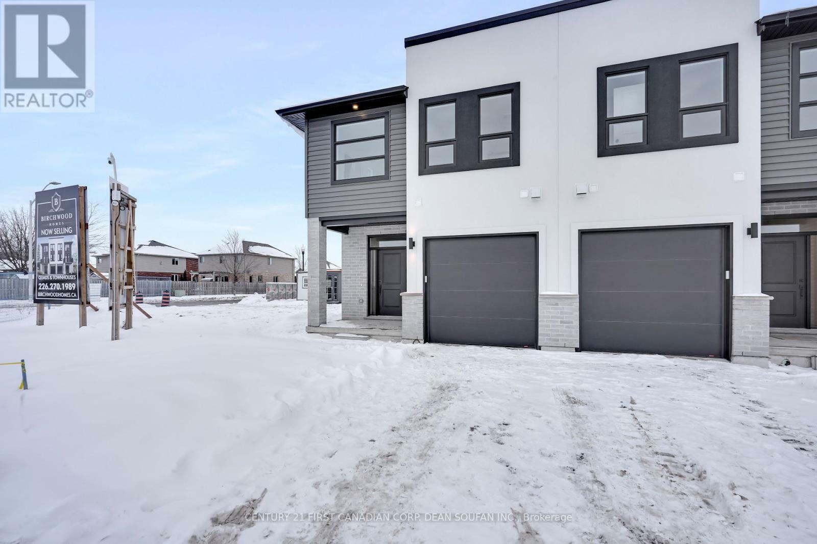 Photo de la propriété:  827 Catalpa Square  ON N6G 5B1 