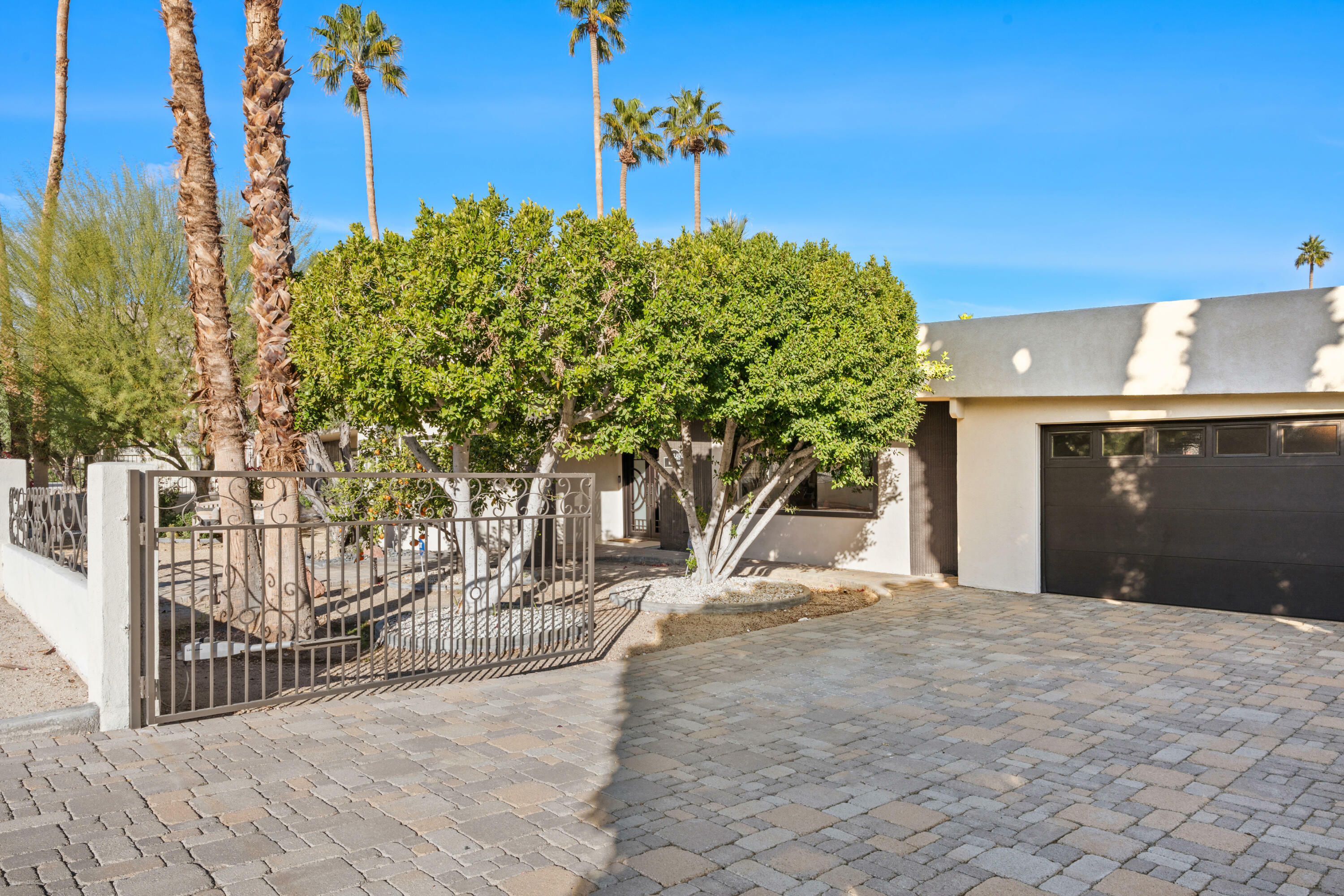 Property Photo:  72848 Bel Air Road  CA 92260 