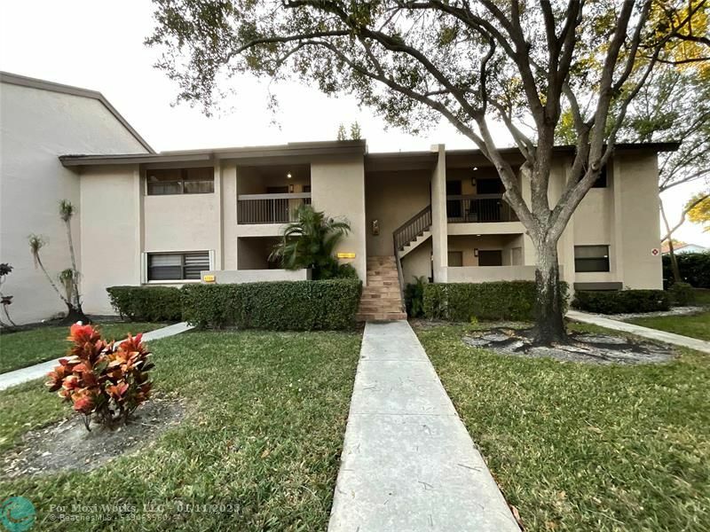 Property Photo:  4063 NW 22nd St 219  FL 33066 