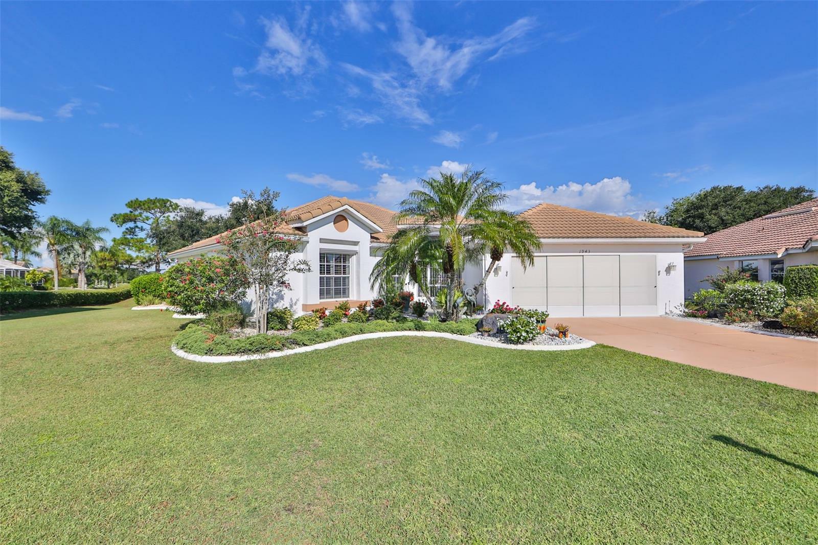 Property Photo:  1943 S Pebble Beach Boulevard  FL 33573 