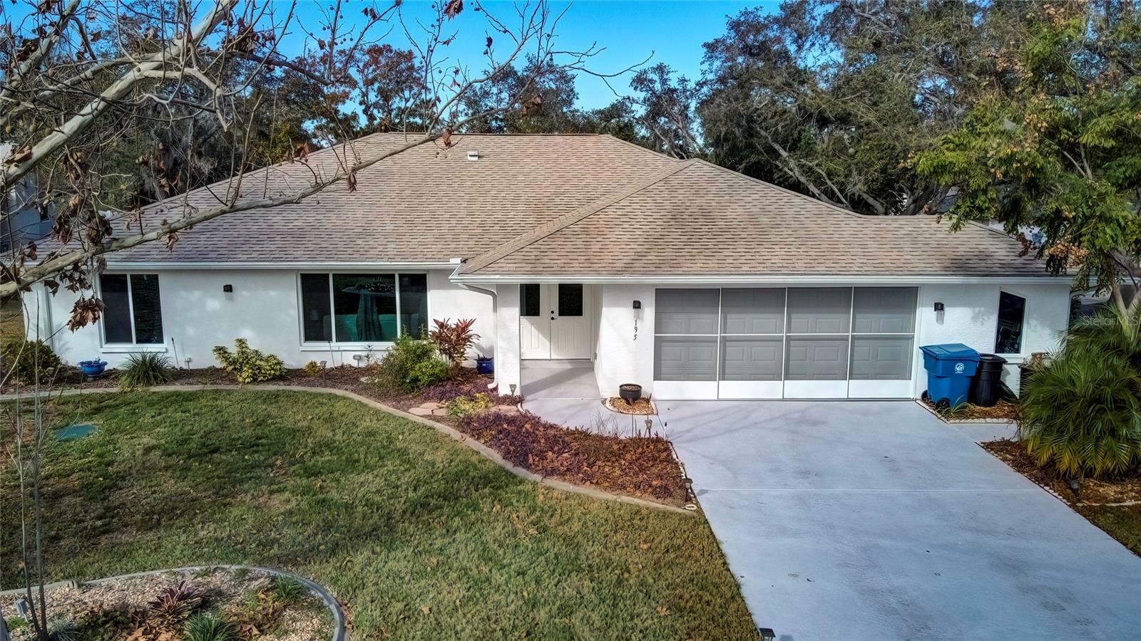 Property Photo:  195 Rusk Circle  FL 34606 