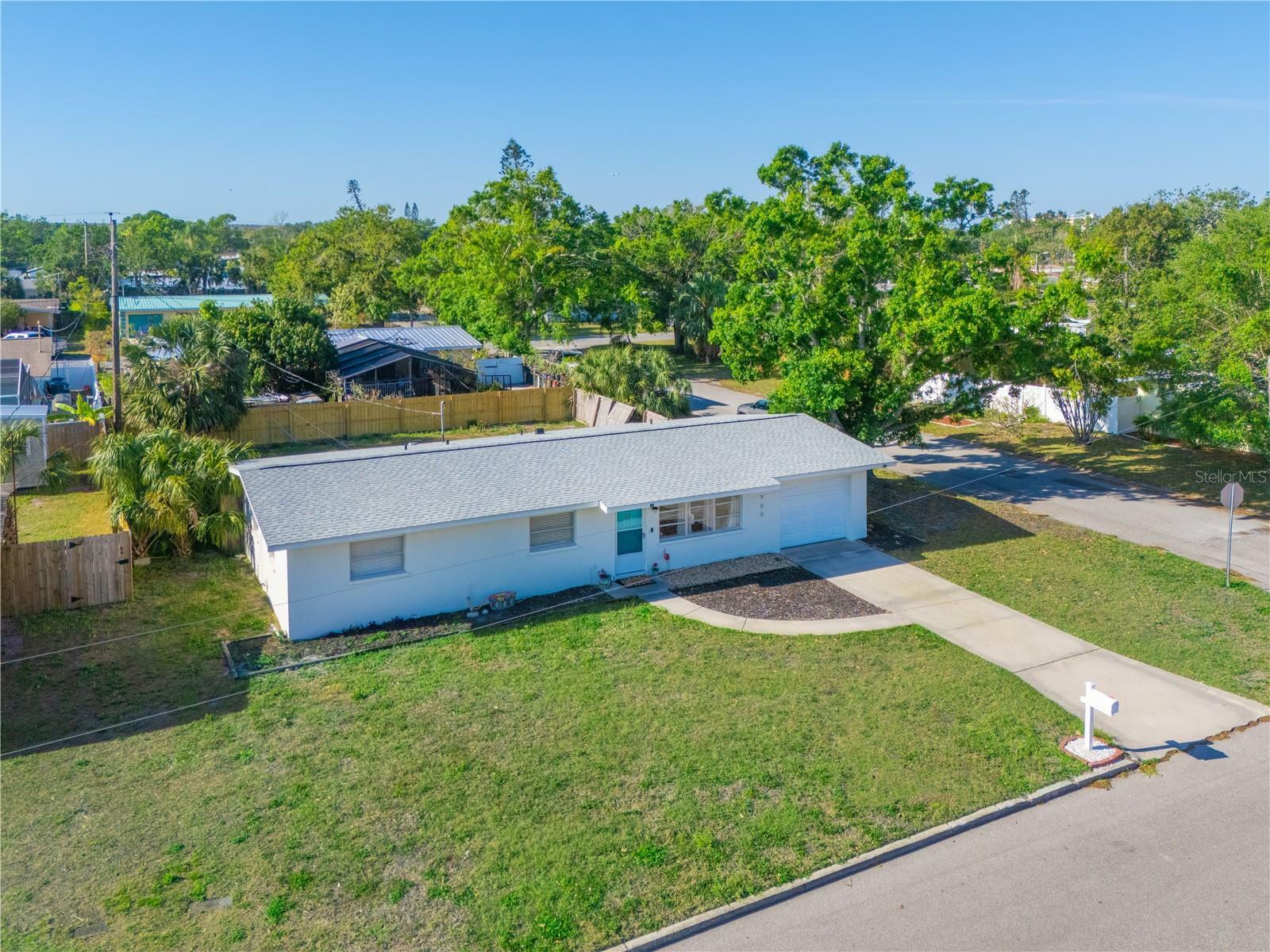 1909 23rd Avenue W  Bradenton FL 34205 photo
