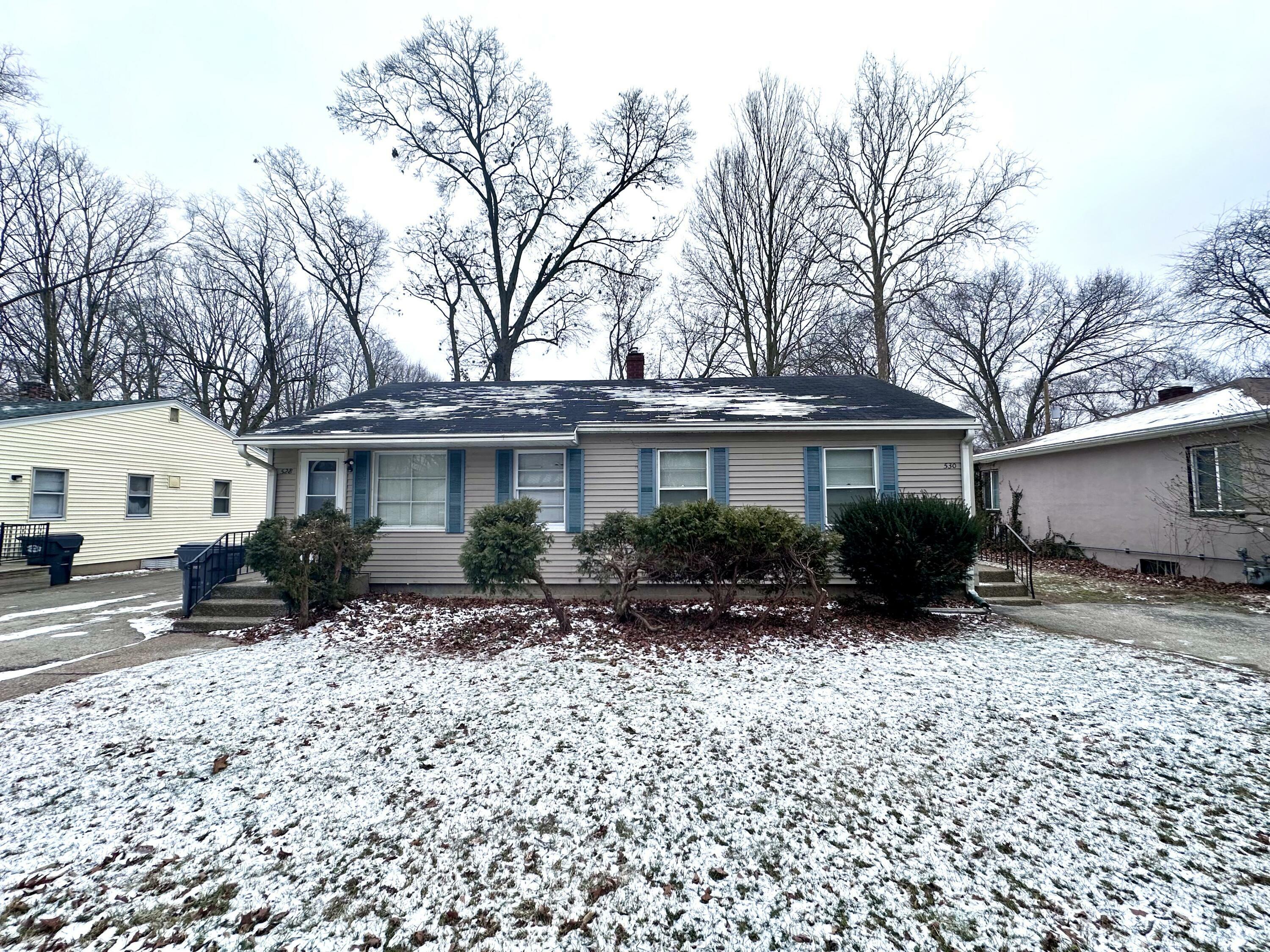 Property Photo:  528 Chippewa Road  MI 49022 