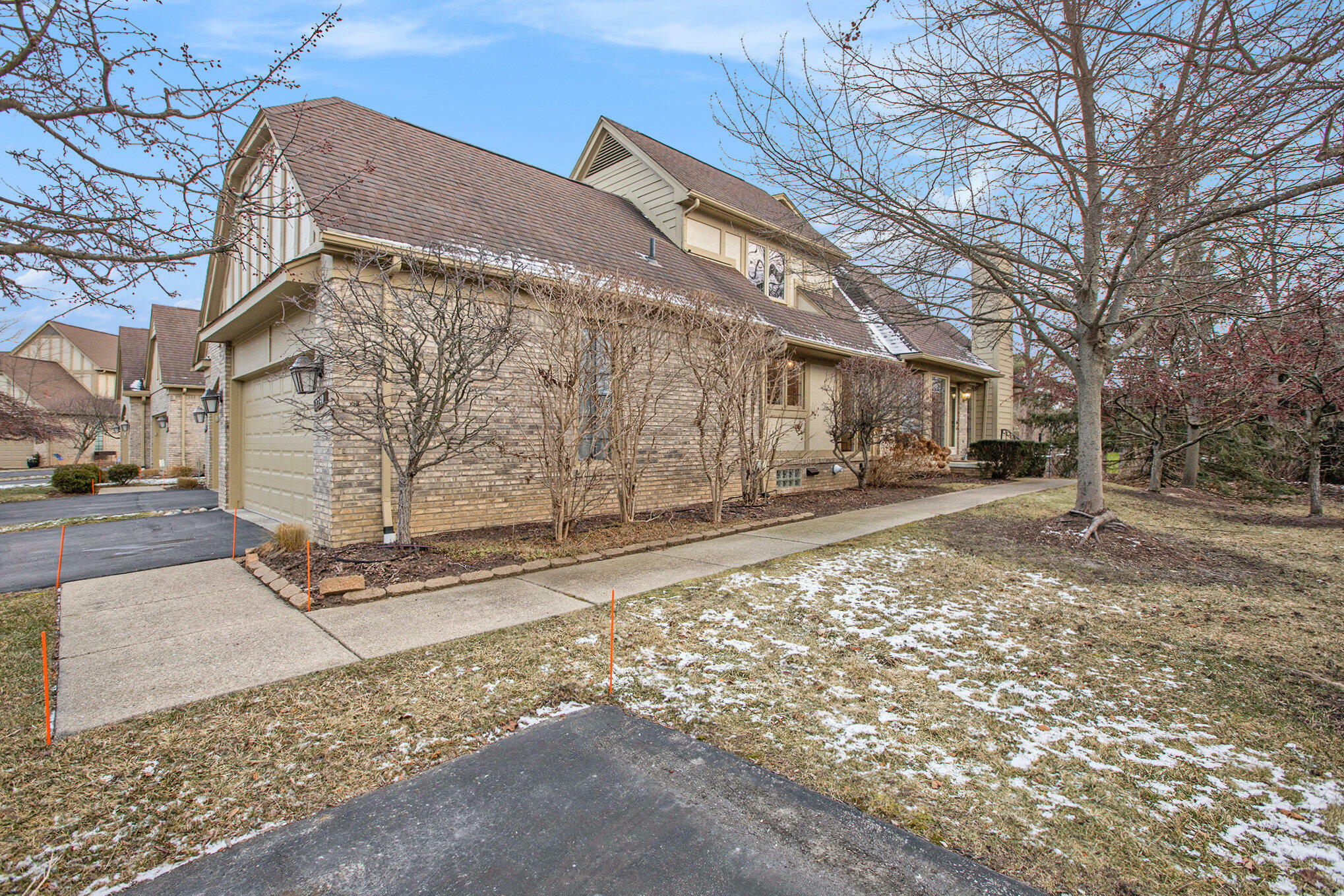 Property Photo:  2740 Maitland Drive  MI 48105 