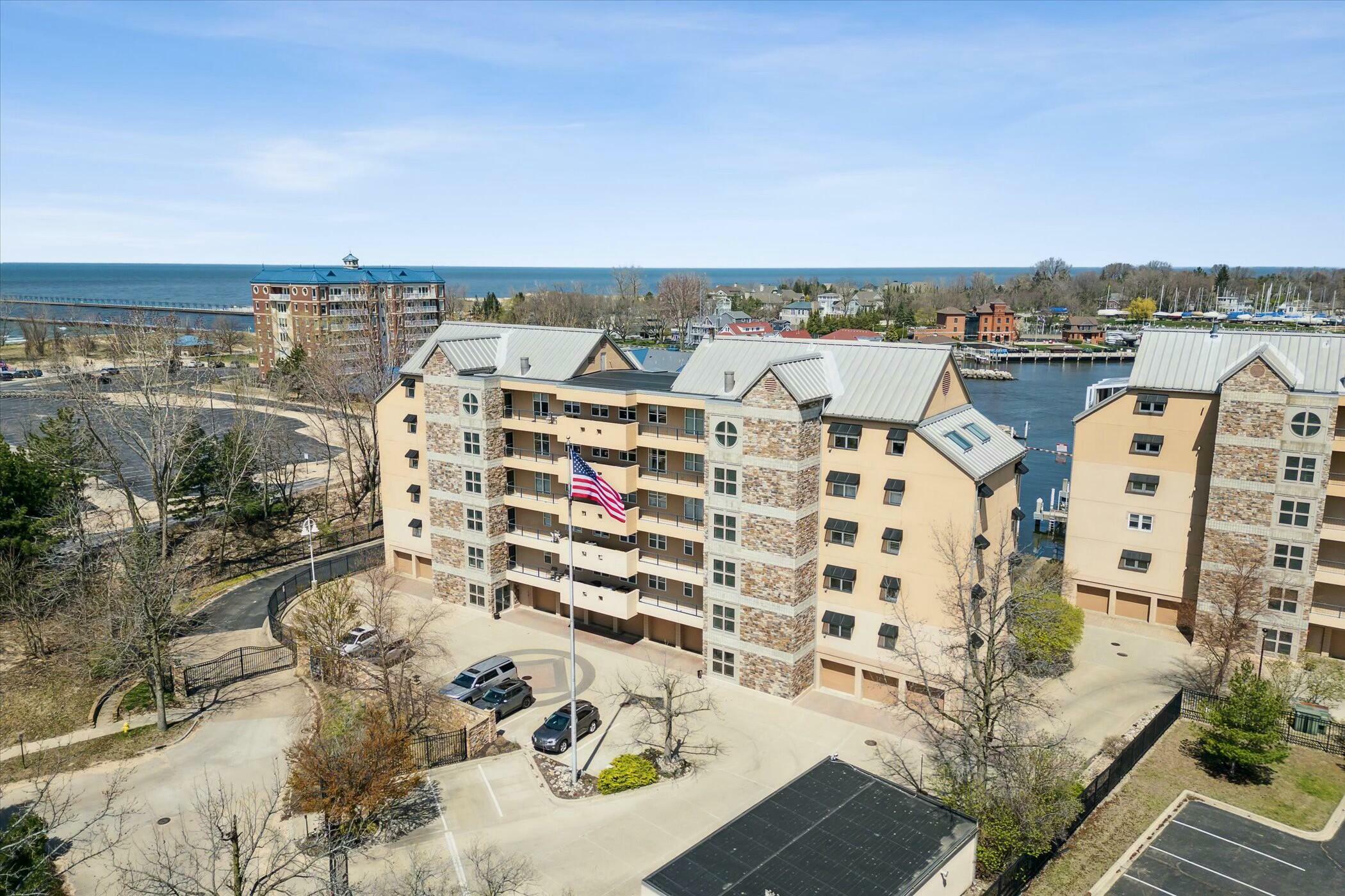 230 Water Street  St. Joseph MI 49085 photo