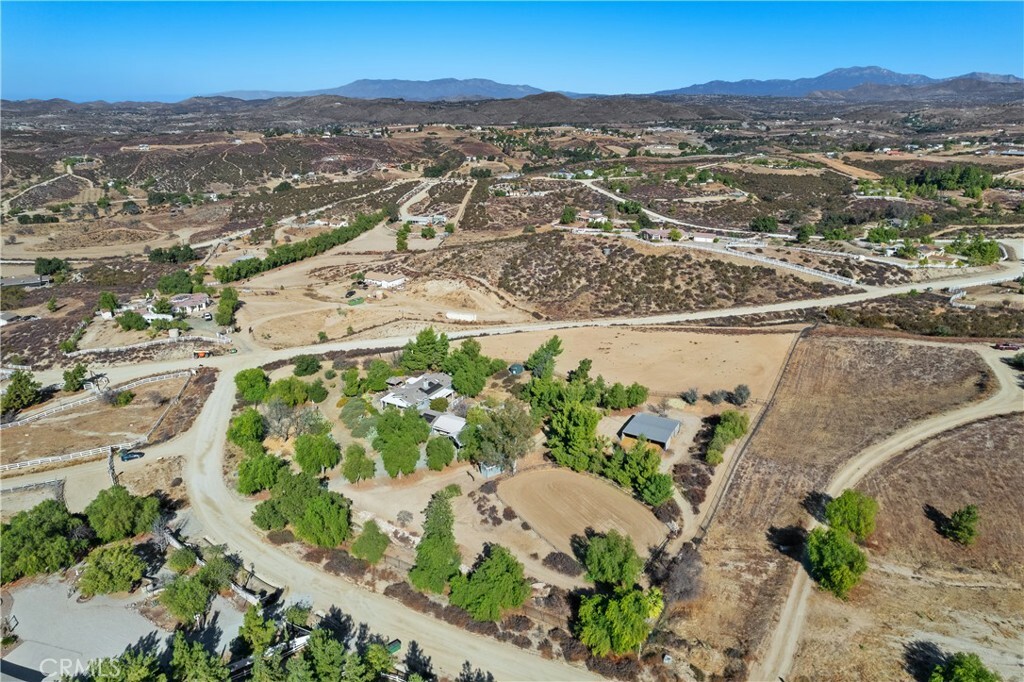 Property Photo:  39530 Spanish Oaks Drive  CA 92592 