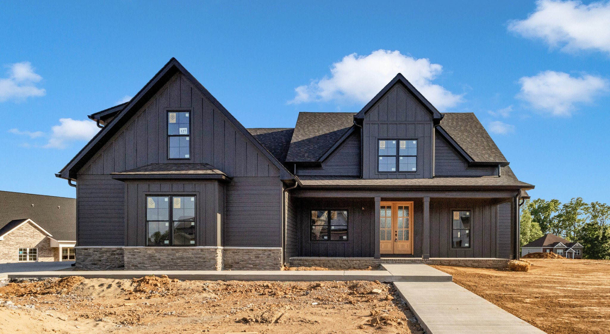 Property Photo: 2462 Ellsworth Dr TN 37043