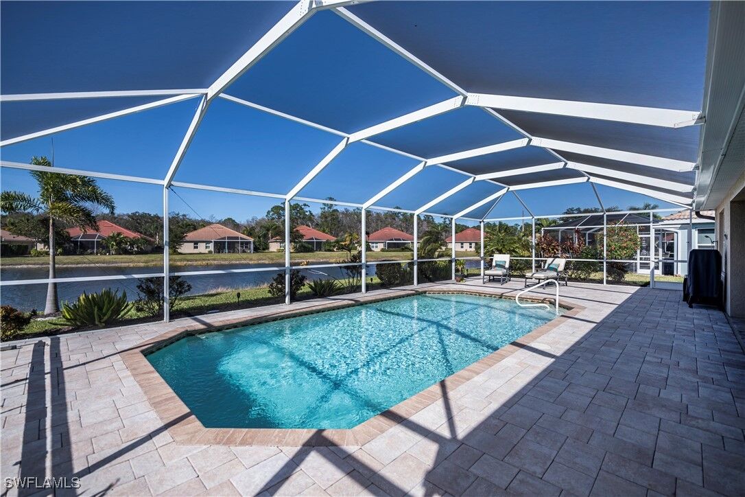 Property Photo:  3217 Birch Tree Lane  FL 33920 