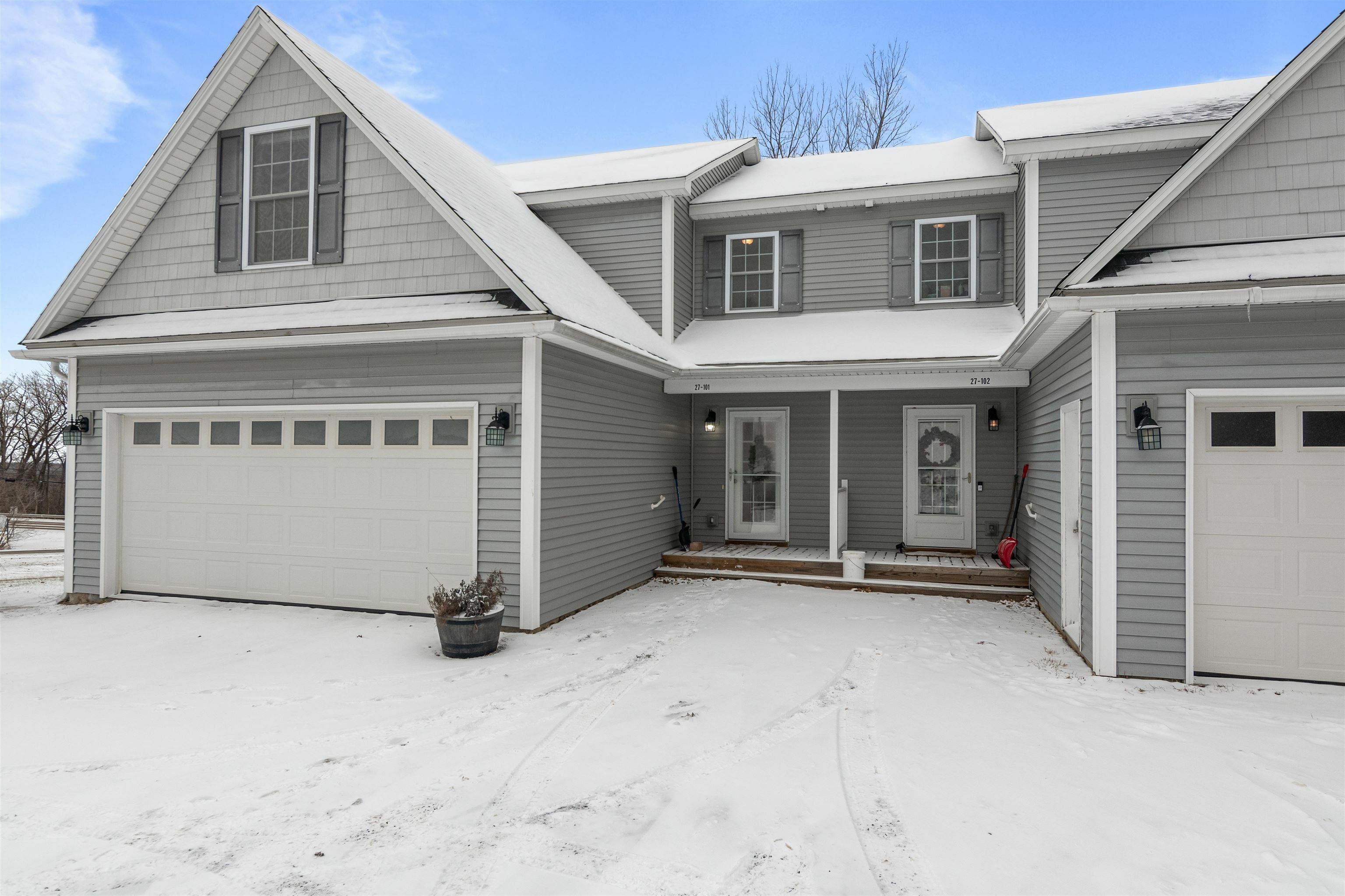 Property Photo:  27 Cedar Hill Drive  VT 05478 