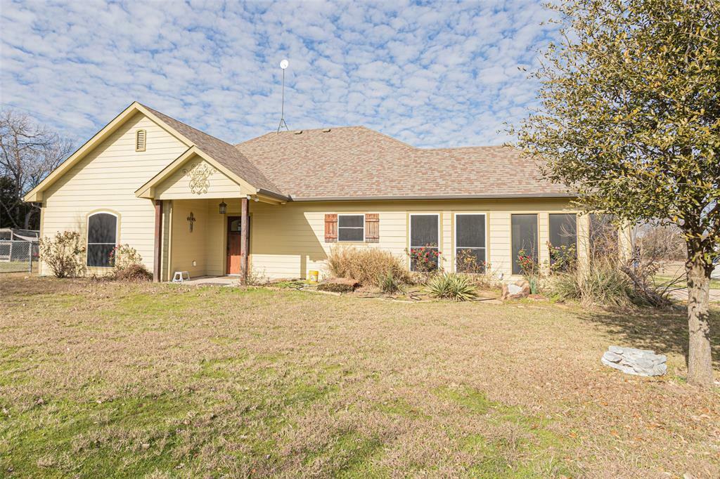 Property Photo:  1335 Tower Road  TX 76065 