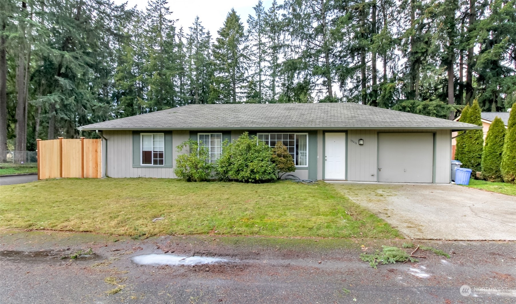 Property Photo:  19210 SE 269th Street  WA 98042 