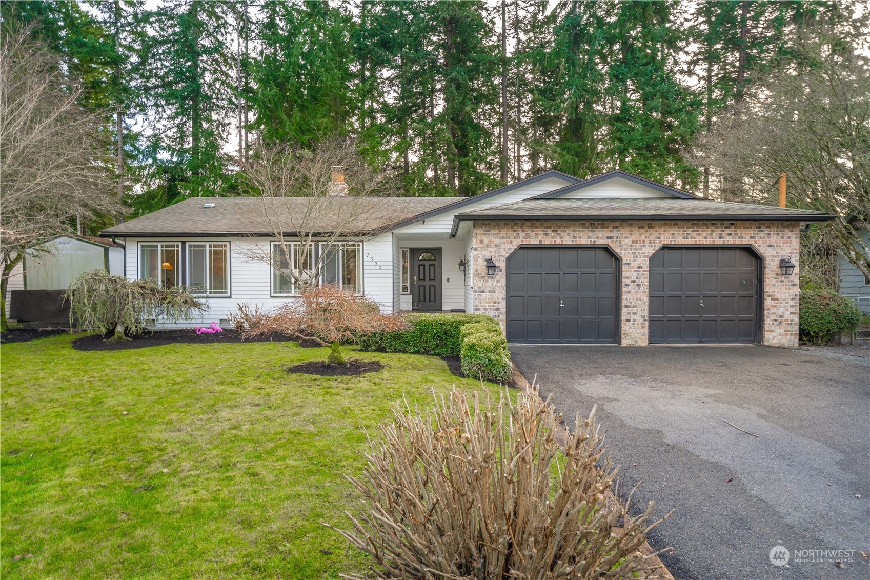 Property Photo:  7520  184th Place SW  WA 98026 