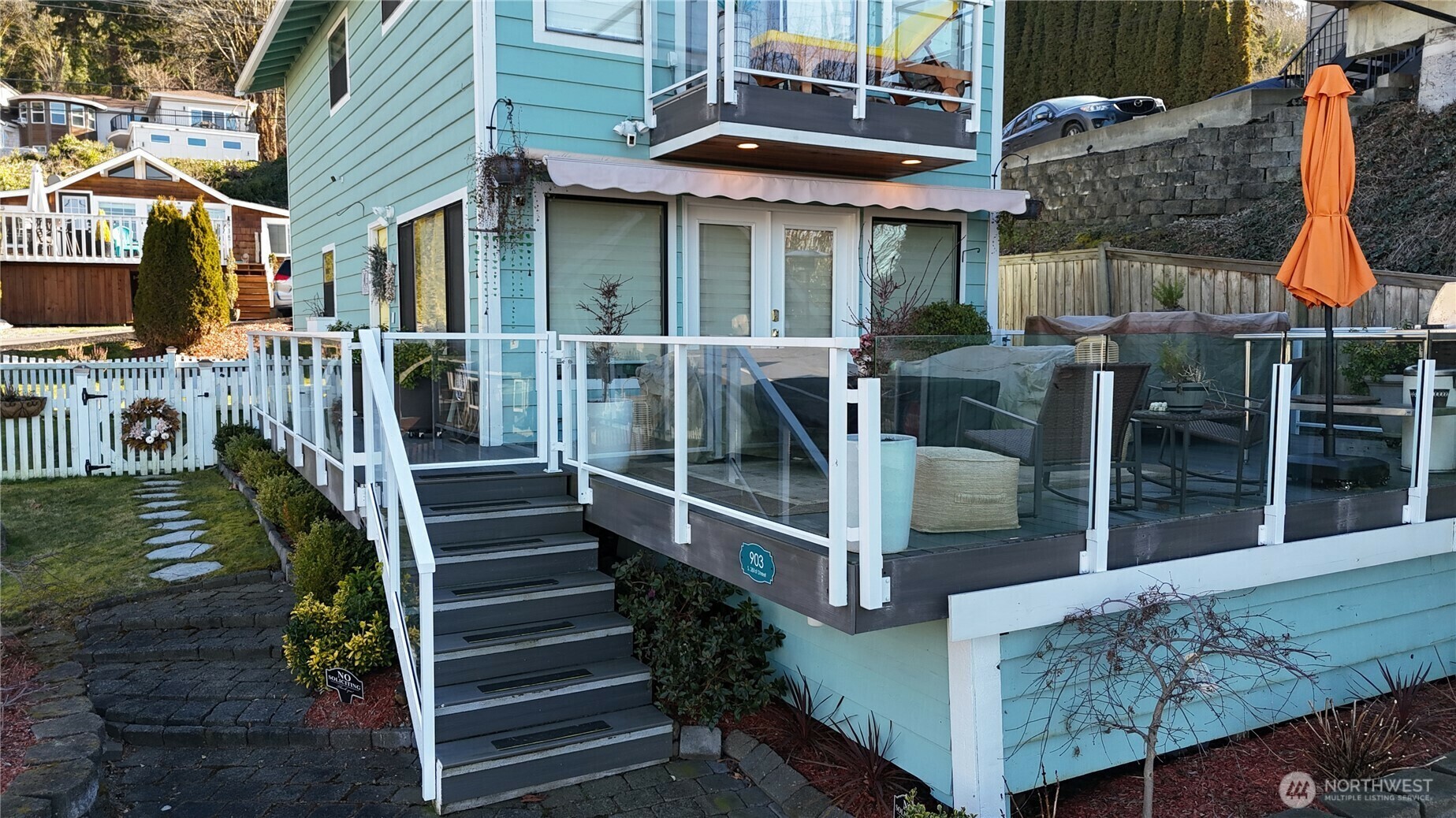Property Photo: 903 S 281st Street WA 98198