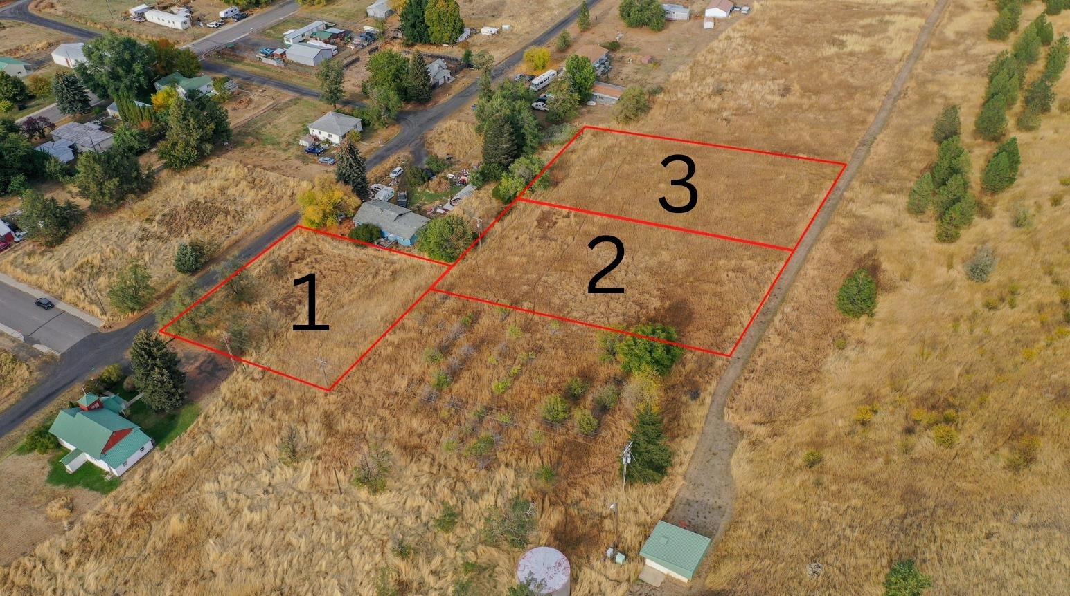 Property Photo:  7xx Garfield St Lot 1  WA 99017 