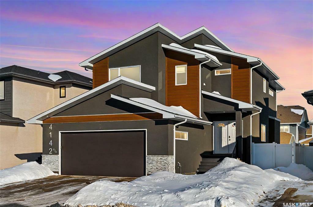 Property Photo:  4142 Green Olive Way E  SK S4V 1P8 