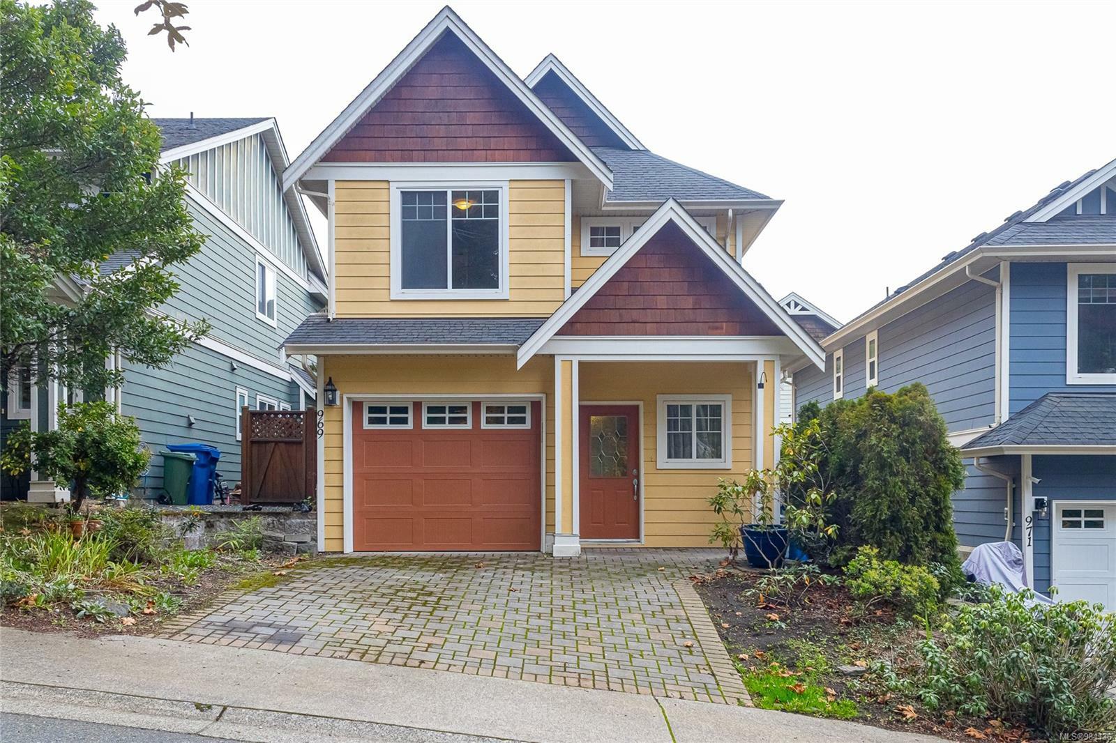 Property Photo:  969 Huckleberry Terr  BC V9C 0A7 